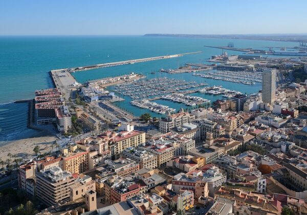 Peritación y Tasación Precompra de Embarcaciones Navales en Málaga